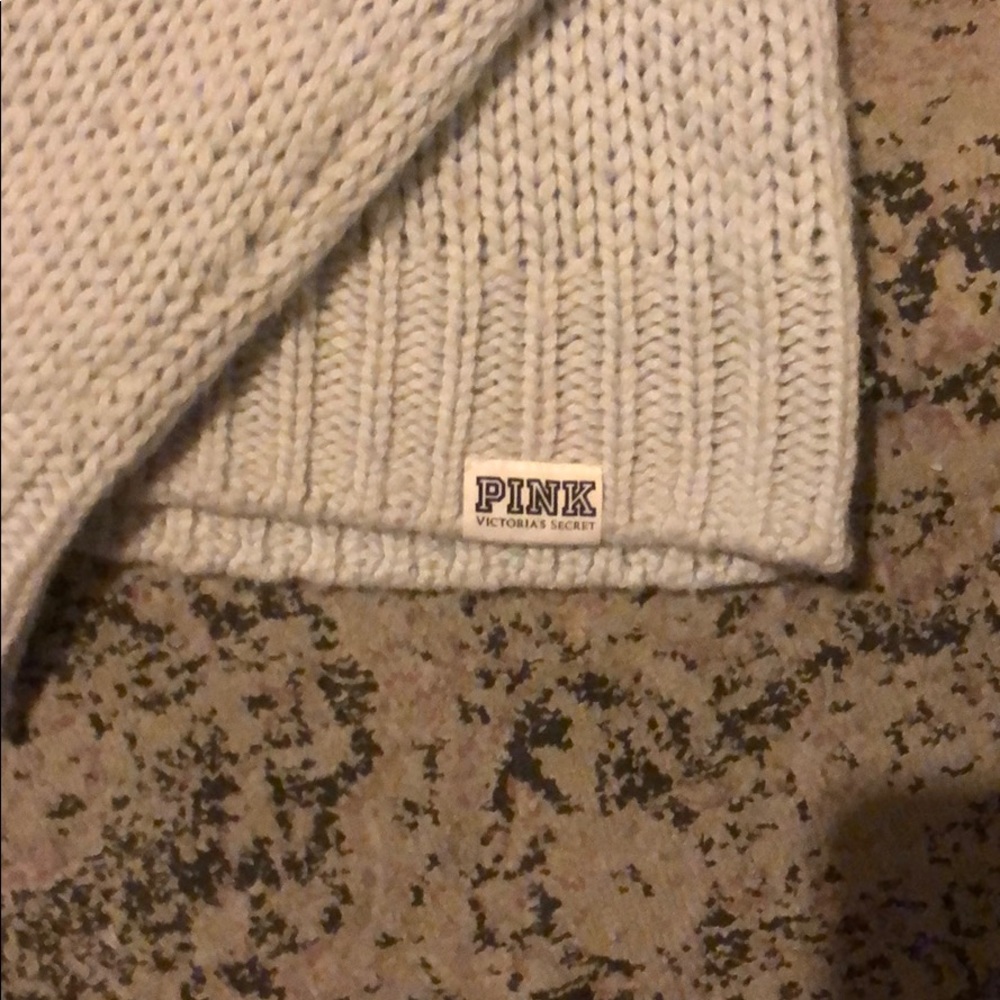 Pink sweater - Picture 6 of 6